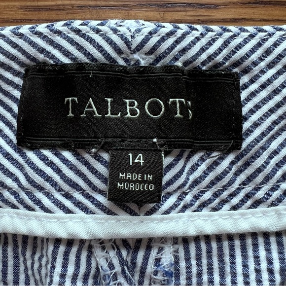 ⭐️ Talbot's Seersucker Capri Pants -Size 24 blue & white - Picture 6 of 14